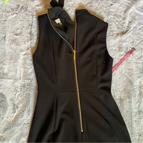 Classic Calvin Klein Seamed Sheath Midi Dress with Bow in Size 4 - Picture 11 of 14